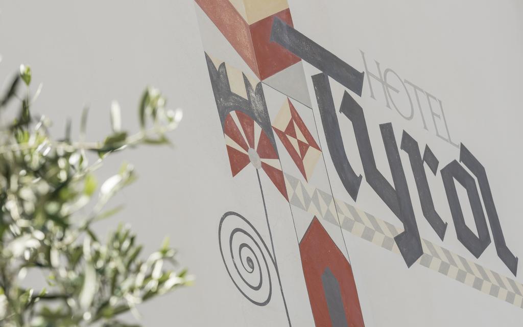 Hotel Tyrol Ora / Auer Exterior photo